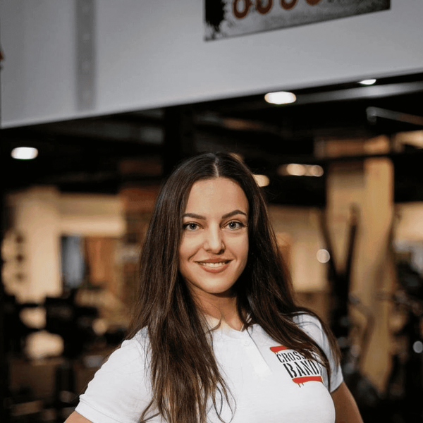 ОЛЕНА ШУМАКОВА